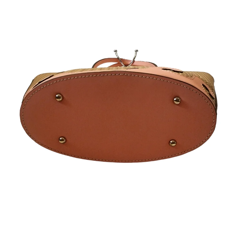 Dooney & Bourke  Purse - Picture 7 of 9